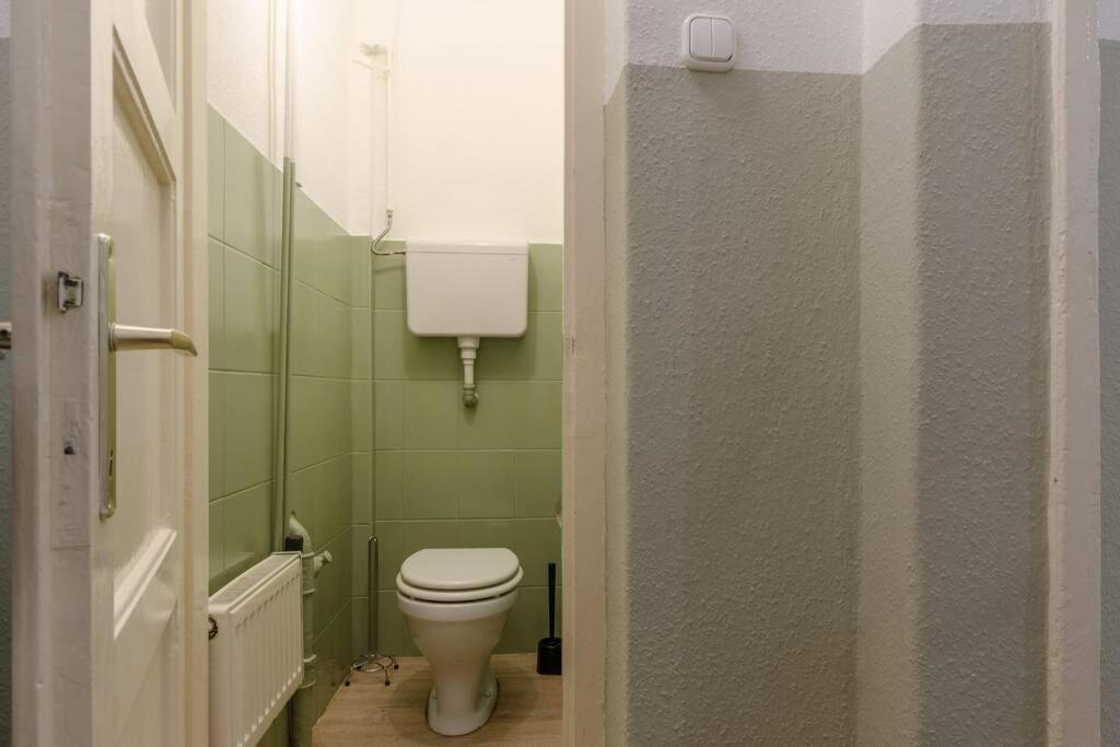 De Lux Studio Apartment In Historical Quarters Budapest Esterno foto